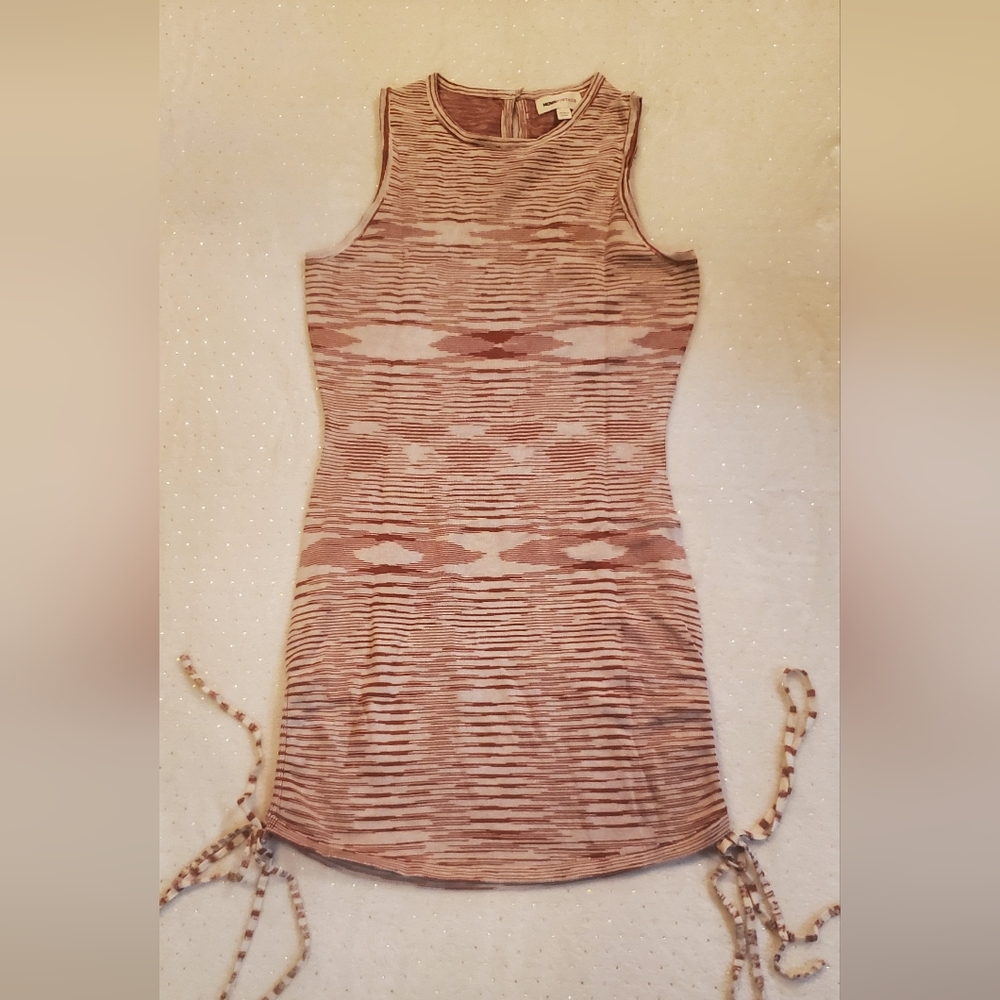NWOT Fashionnova bodycon tied on both sides dress size s